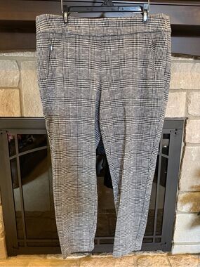 Ophelia Roe Black & White Glen Plaid pants - XL